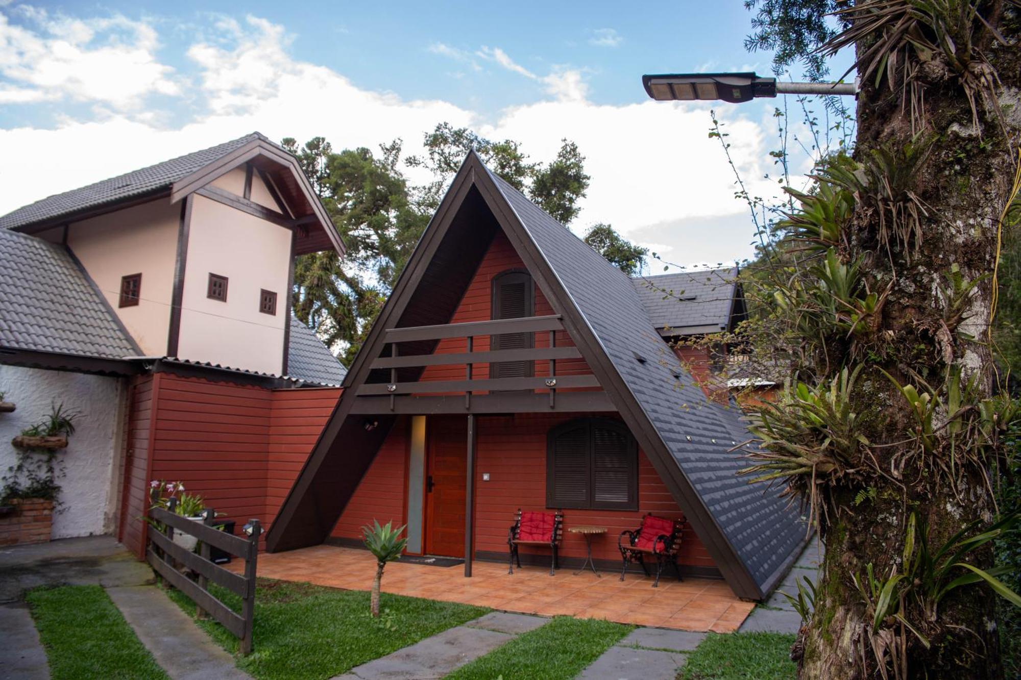 Villa Chale Pinot Com Lareira Campos do Jordão Exterior foto